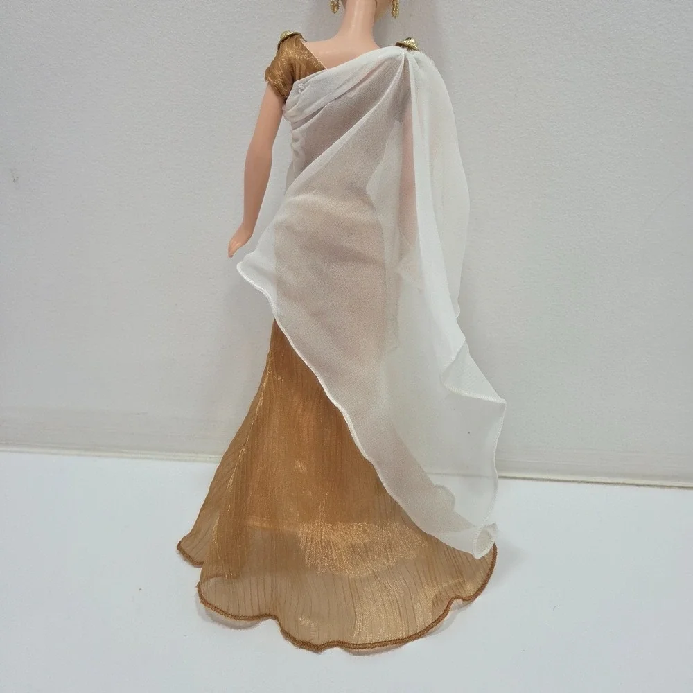 Princess of Ancient Greece Dolls of The World Barbie Doll 2003 Mattel #B3461